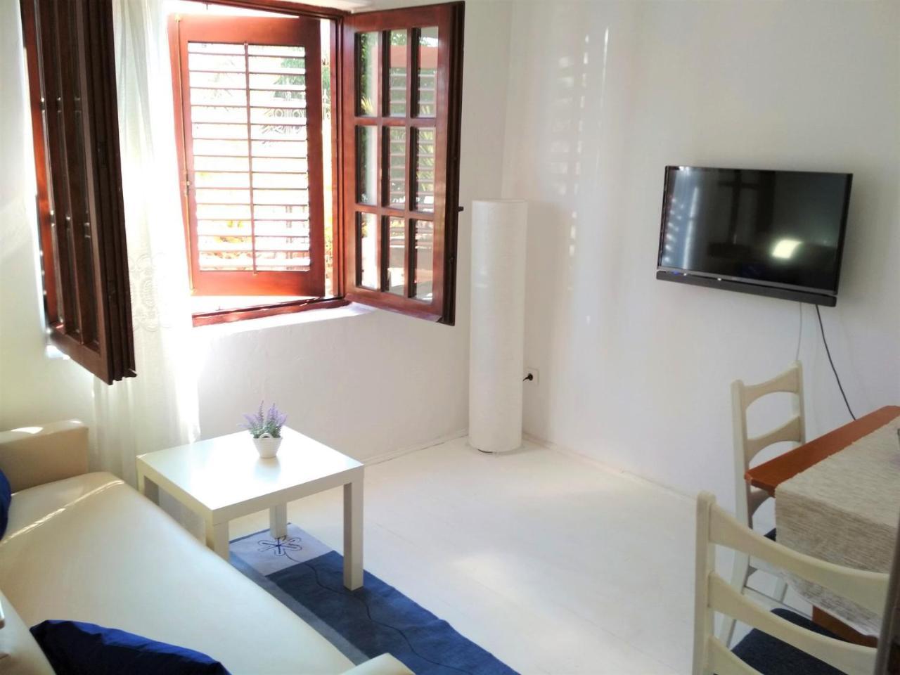 Porec One-Bedroom Apartment 2 Exterior photo